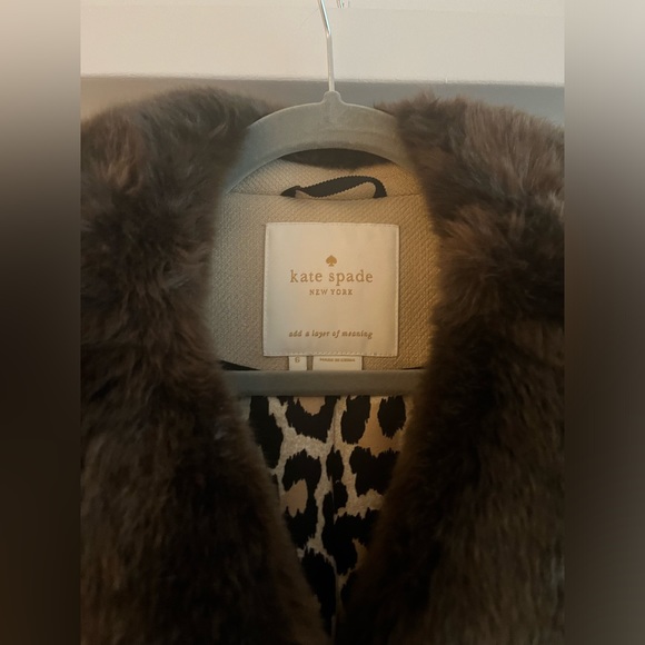 GORGEOUS Kate Spade coat in light tan with fur neck 🤎🤍 - Picture 5 of 6